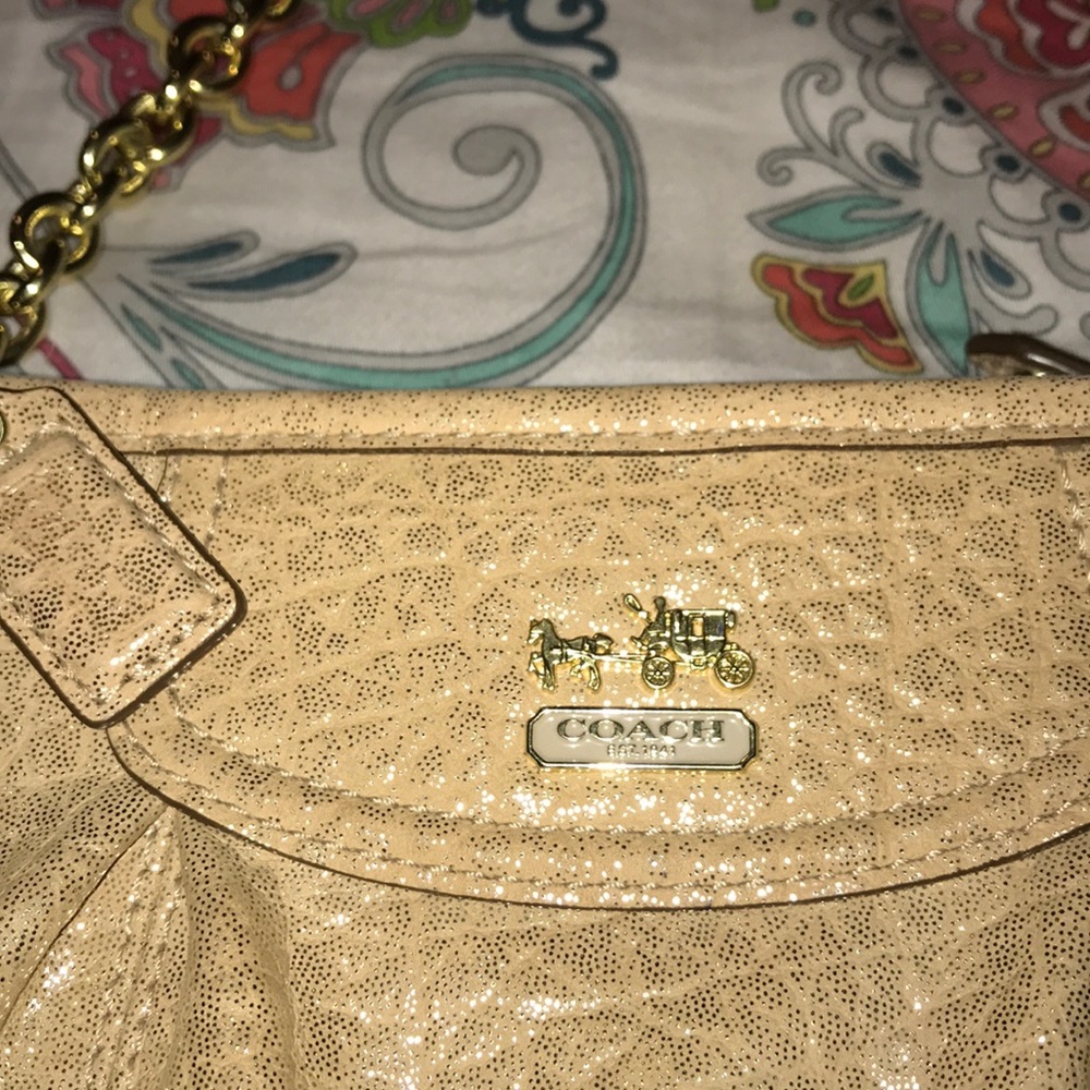 Small Coach bag - Picture 2 of 3
